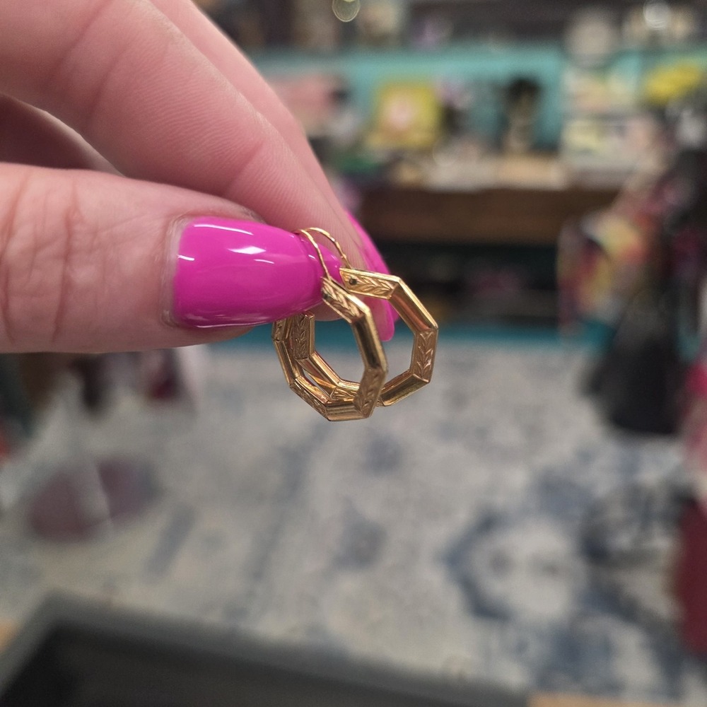 Solid 14k Gold Hoop Earrings Vintage Leaver Back Tested - Picture 11 of 15